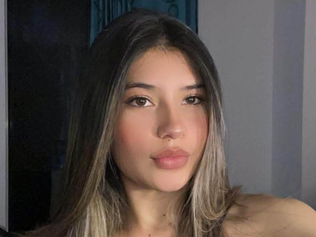 Amber Cetina Picture